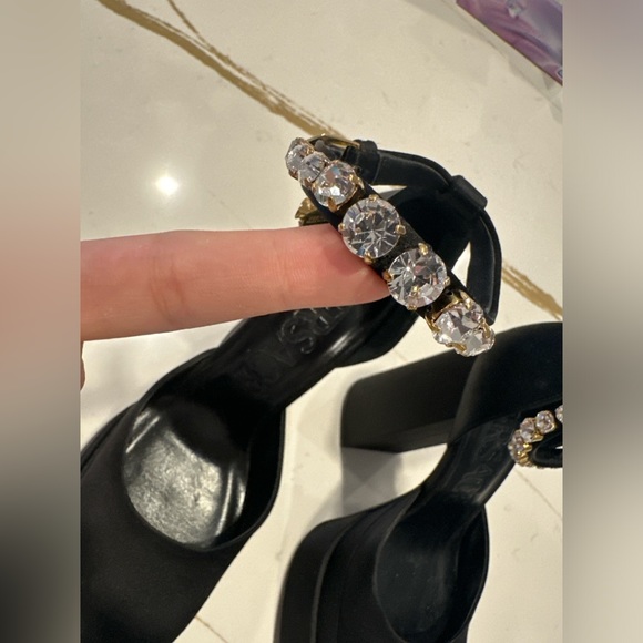 Versace Black Medusa Aevitas Heels - Picture 3 of 14